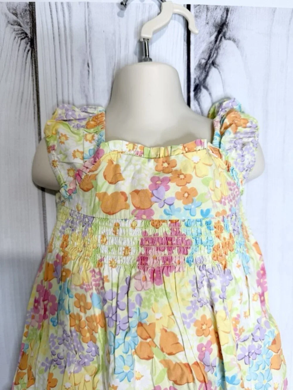 Gymboree Toddler Girls Multicolor Floral Cotton Sleeveless Dress Sz 3T Smocked